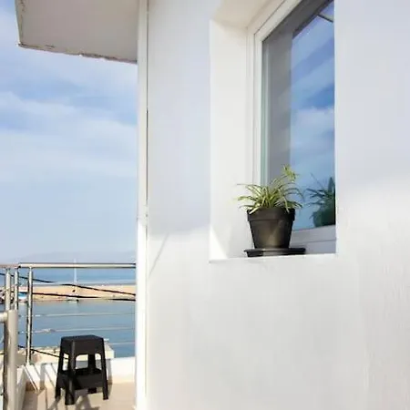 Apartment Blue Heaven With Seaview